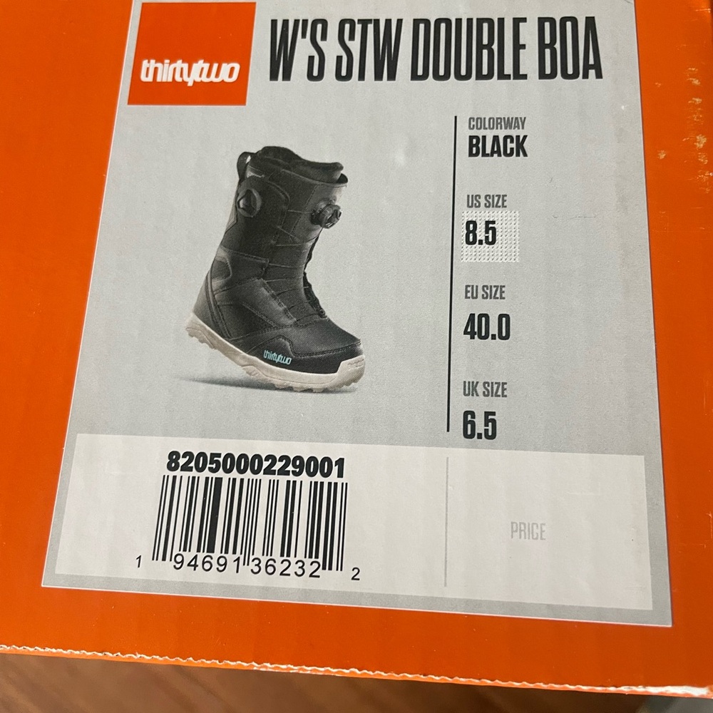 ThirtyTwo Women’s STW Double BOA Snowboard Boots - Picture 4 of 6